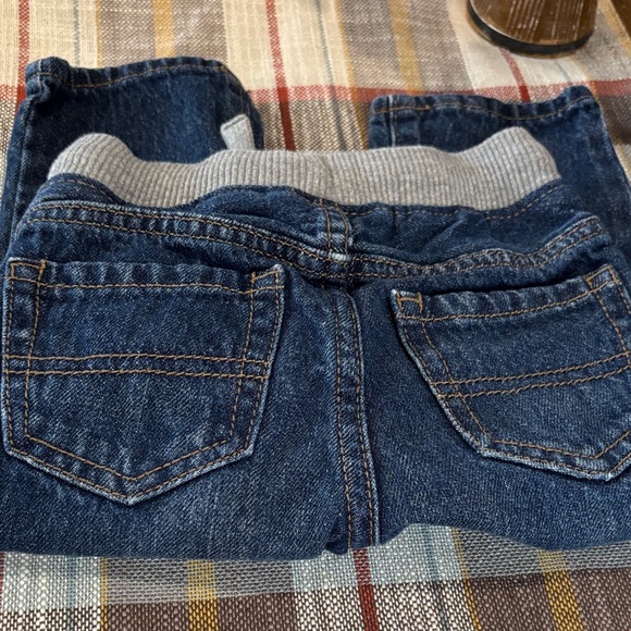 Childrens Place Stylish Blue Denim Kids Jeans - Picture 2 of 3